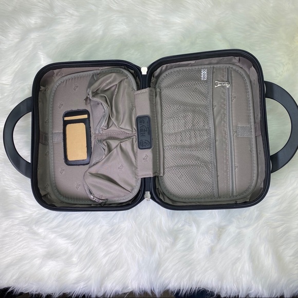 Heys Bags Heys Usa Luggage Hardside Beauty Case Poshmark